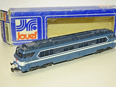 JOUEF ( 8561 ) JOLIE LOCOMOTIVE DIESEL CC 70002 DE LA SNCF EN