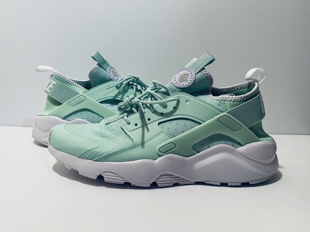 mint huaraches