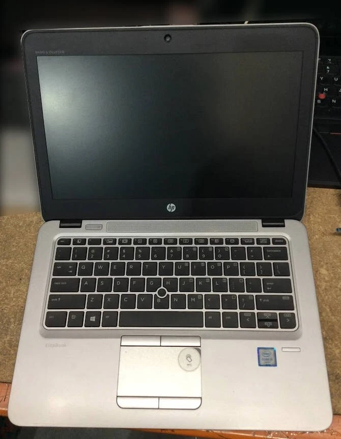 HP EliteBook 820 G3 Laptop 12.5" i5-6200U@2.30GHz 12GBRAM 500GBSSD VGA USB-C A- - image 3 of 4