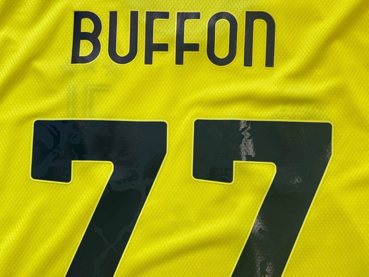 2020/21 Juventus Goalkeeper Jersey #77 Buffon Medium Adidas