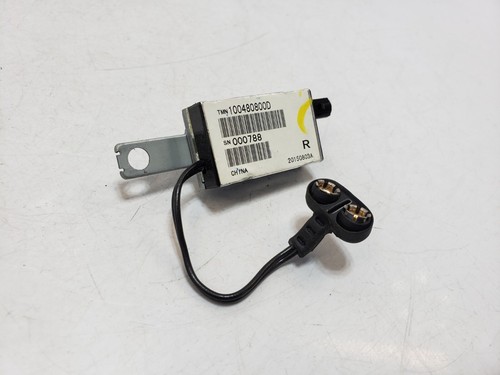 ✅ 2012-2016 OEM Tesla Model S Rear Right Passenger Antenna Noise Filter Module - Picture 2 of 6
