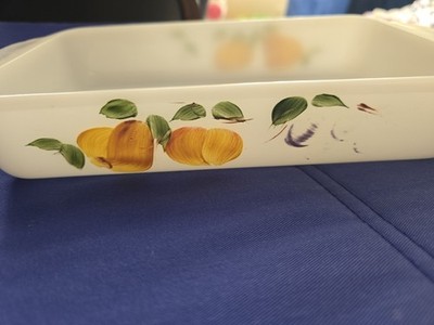 Anchor Hocking Fire King 1 1/2 quqrt Rectangular Baking Dish, Fruit Pattern, 