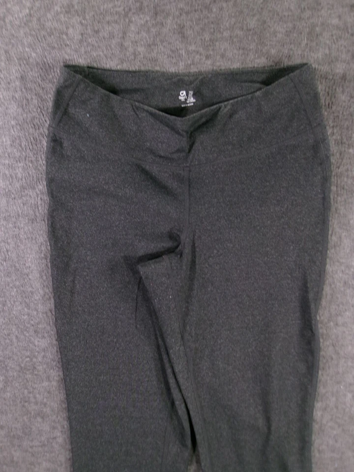 GapFit Capri Womens Large Charcoal Grey Cropped Stretch Active Capris High Waist - Image 2 of 4