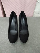 Women's Brand New Black Divided Heels Size 5 Black Suede
