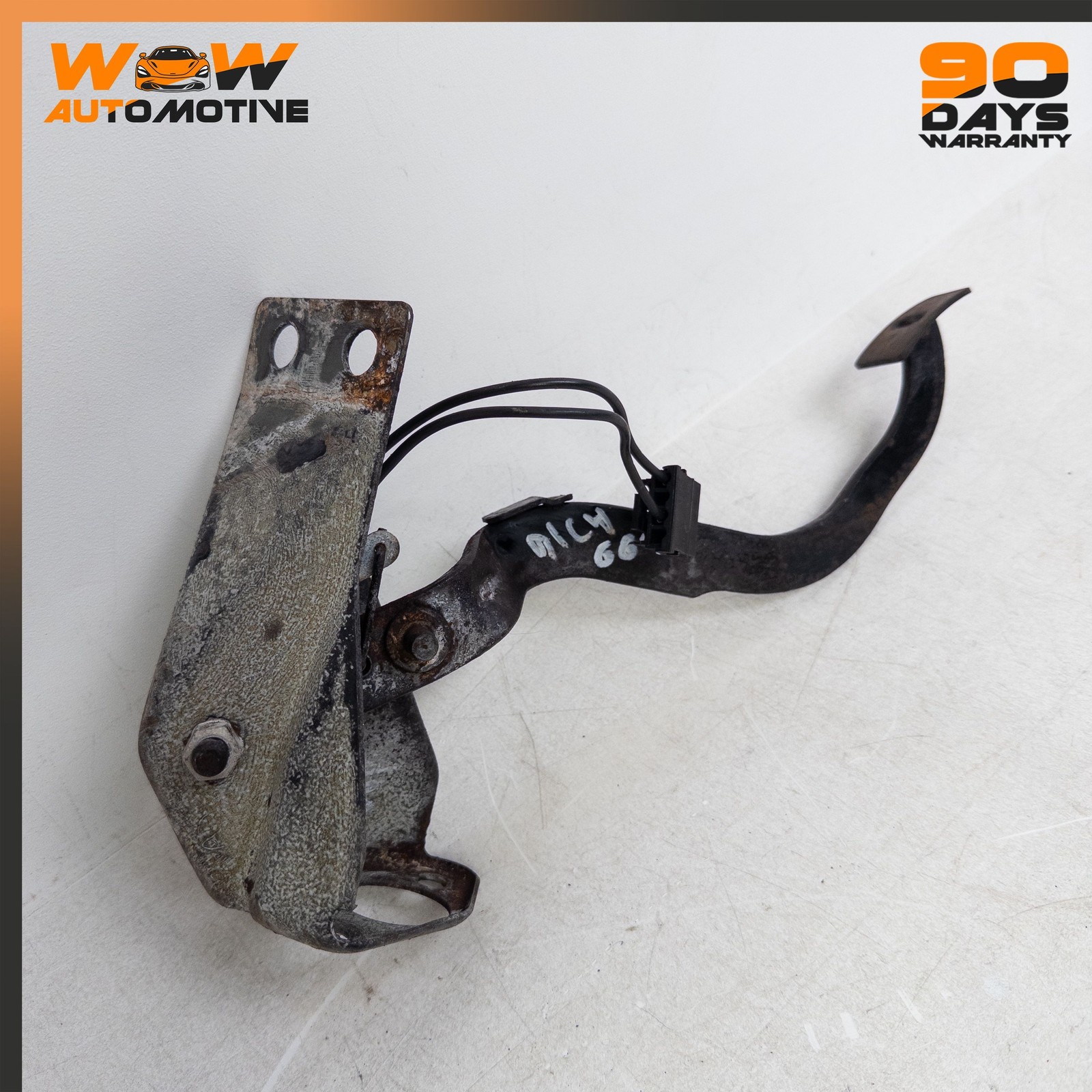 84-96 CHEVROLET CORVETTE C4 FRONT LEFT CLUTCH THROTTLE PEDAL ASSEMBLY OEM