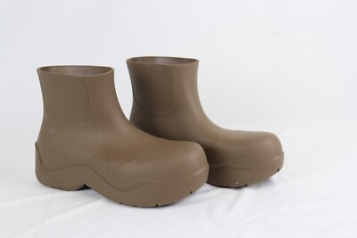 Bottega Veneta , Q:6 Puddle Ankle Boot with Matt Rubber in Jute