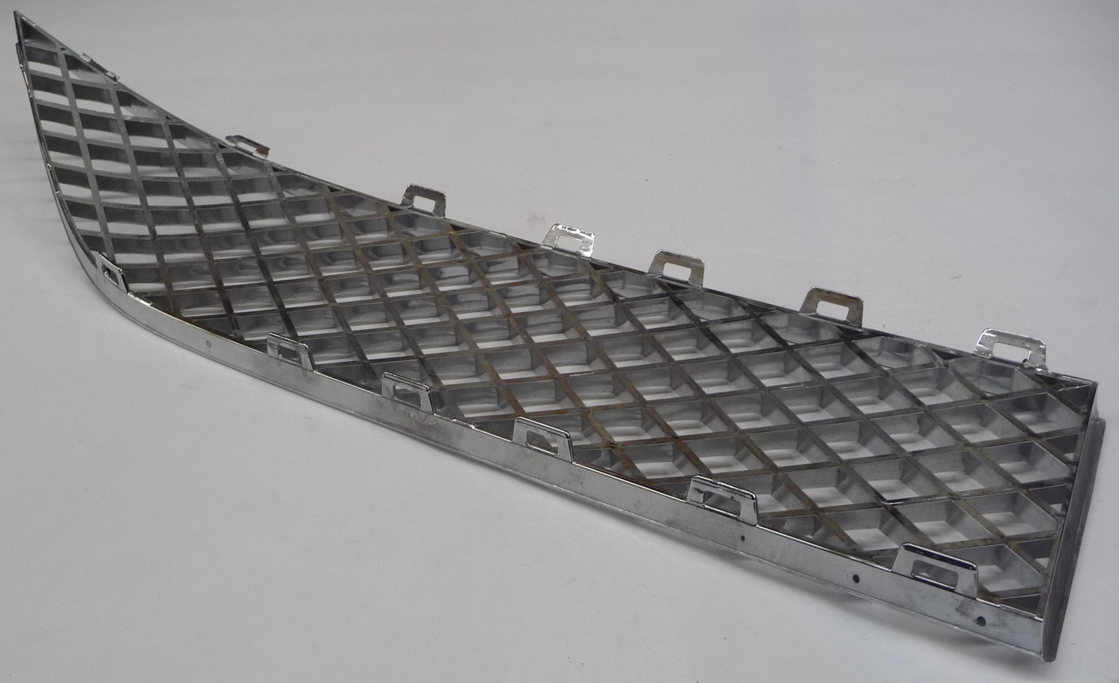 20-22 Bentley Continental GT Right Side Inner Bumper Grille 3SD807676A OEM