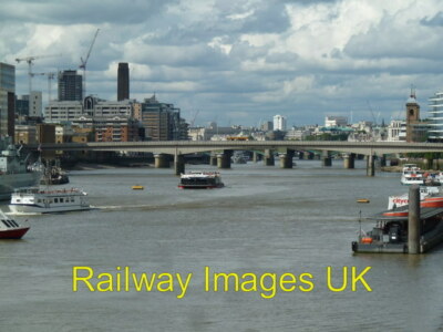 Foto - London Bridge von Tower Bridge um 2013