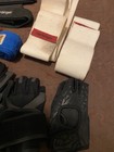 20 Harbinger, Everlast Gym Workout Knee Strap, Gloves, Elbow Accessories — photo 3