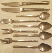 Wallace Gold Corsica Flatware 9 Piece Dinner ...