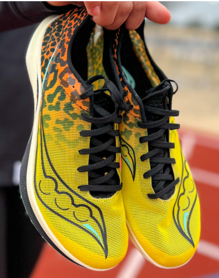 SUPER SHOES! Saucony Endorphin Cheetah racing spikes, W