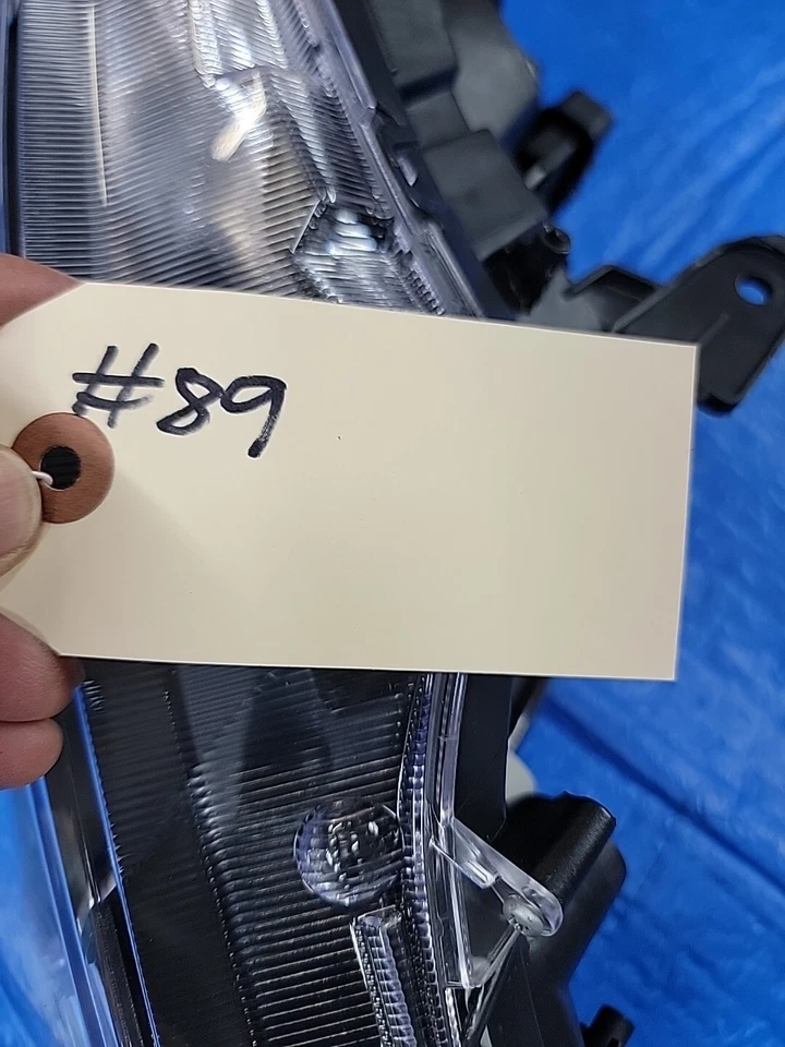 CONJUNTO DE FAROL LATERAL DIREITO DO PASSAGEIRO 2008-2009 PARA MITSUBISHI LANCER TYC. - Imagem 4 de 4