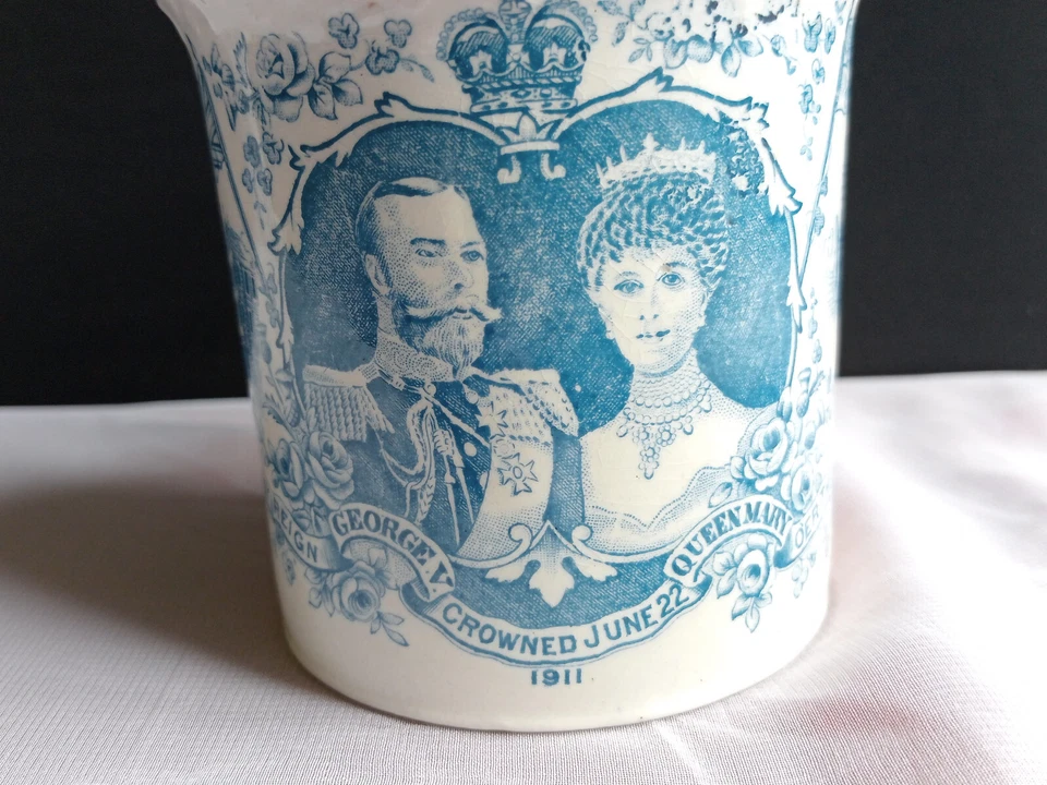 Rare Blue White George V Coronation 1911 Mug Balmoral Windsor Dreadnought - Image 2 of 4