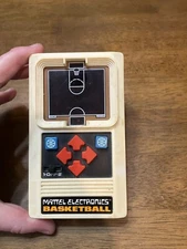 Classic Basketball Handheld Video Game Mattel Electronics 1978 Vintage WORKS!