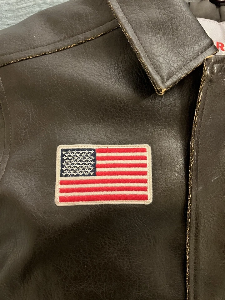 Chaqueta Avirex American Eagle Squadron Cuero Polivinilo Aviador Talla 5 Usada en Excelente Condición Foto 3 de 4