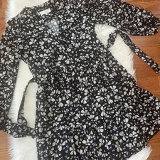 Stella Forrest Partial Button Floral Black White Belted Dress Size 38/ Medium 