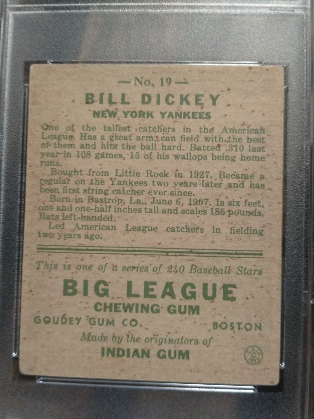 1933 Goudey Big League Chewing Gum - R319 HOF Bill Dickey #19 (RC) PSA 3 (MK) VG view 7