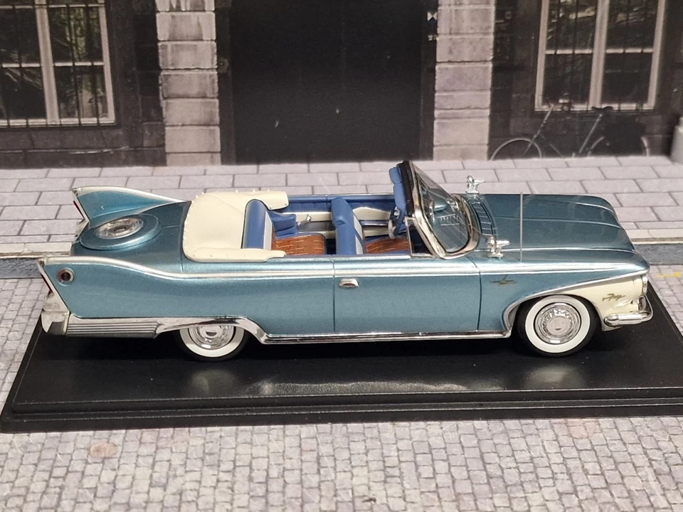 1/43 NEO SCALE MODELS - PLYMOUTH FURY CONVERTIBLE 1960 - Immagine 4 di 4