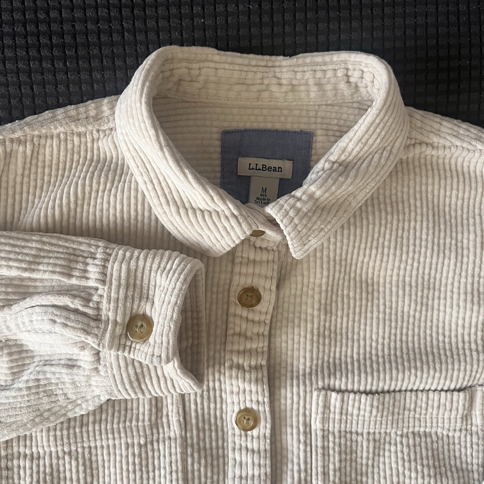 L.L.Bean Comfort Shirt Women's medium Shacket Corduroy Relaxed button up Beige