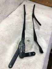 MERCEDES-BENZ C W206 Scheibenwischer vorne A2068240200 1.50 2023 32124808