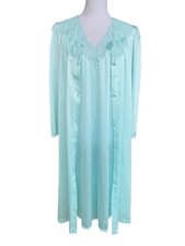 VTG Vassarette 2 Pc Sky Blue Lace Nightgown  Robe Peignoir Set Size Medium NEW