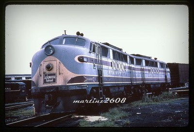(MZ) DUPE TRAIN SLIDE-LACKAWANNA  (DL&W)  6021+  POWER LASH-UP