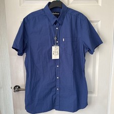 Image of BARBOUR TAILORED FIT Mens Medium Blue Short Sleeve Shirt Brand New with tag