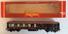 Hornby R233 3rd Class Brake Pullman coach