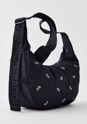New! BAGGU Medium Crescent Embroidered Roses Rosette Flower Floral
