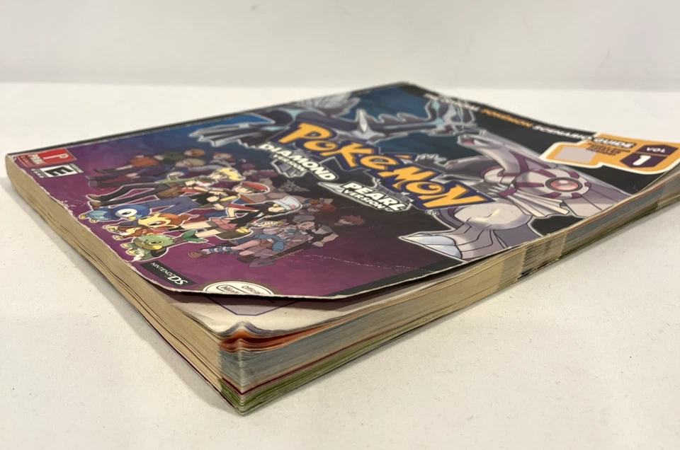 POKEMON DIAMOND PEARL VERSION THE OFFICIAL SCENARIO GUIDE VOLUME 1 NINTENDO DS - Image 4 of 4