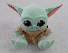 Disney Parks Star Wars Mandalorian Grogu Baby Yoda Plush Green Stuffed Animal