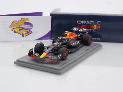 Spark S8525 # Oracle Red Bull RB18 Pole Saudi Arabian GP 2022 Sergio Perez 1:43 - Bild 1 von 3