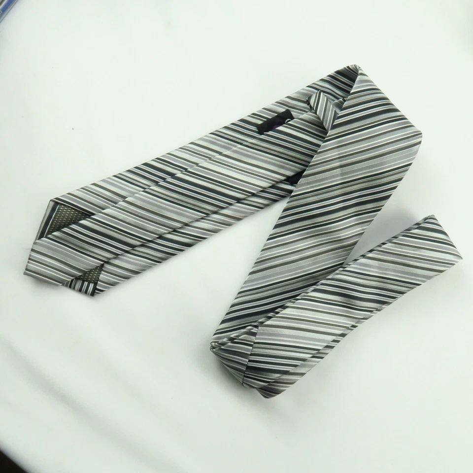 Alexander Julian Colours Mens Neck Tie Black Silver Striped Hand Made 58"x3" - Image 4 of 4