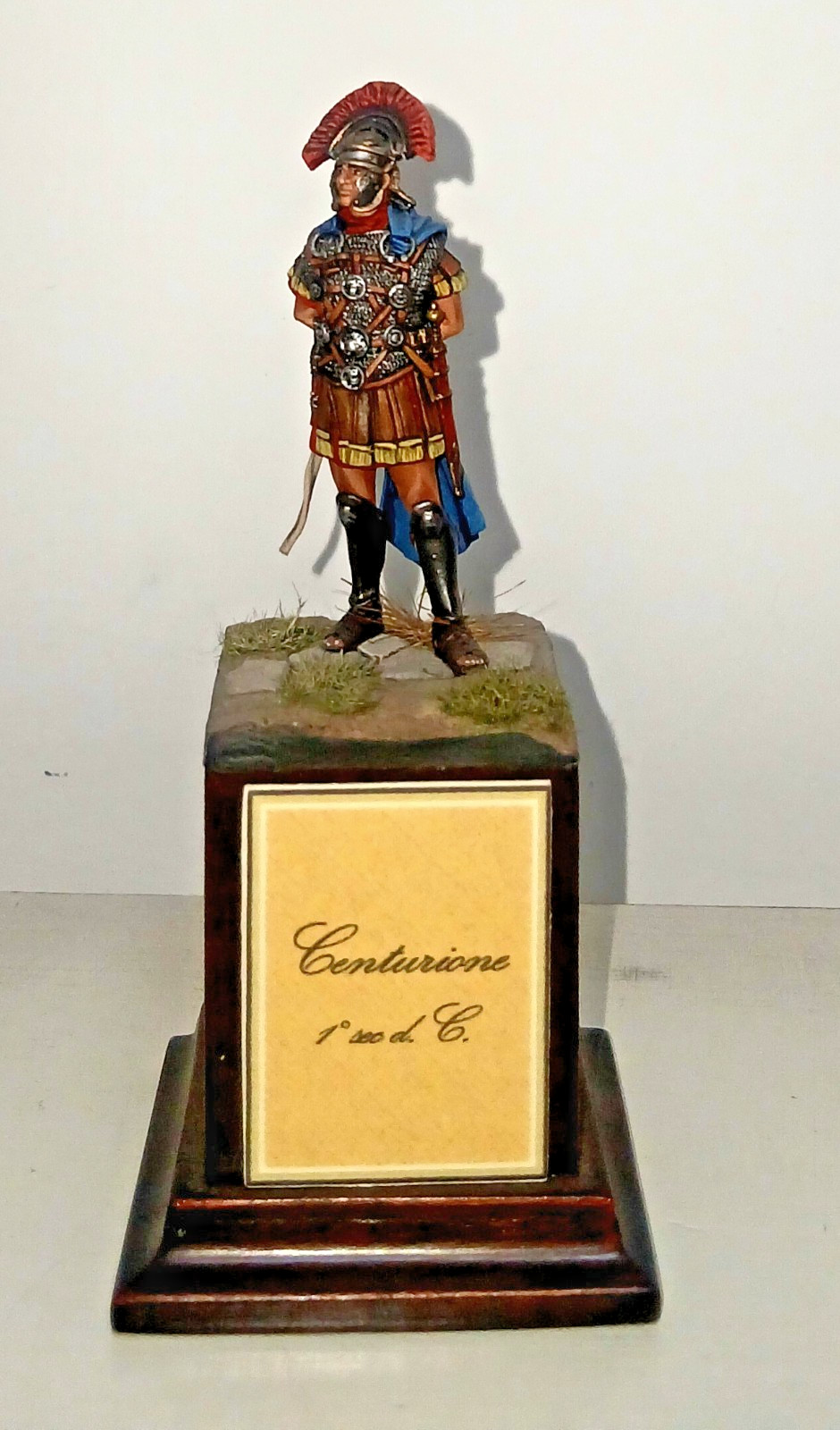 Tin toy soldier Miniatures hand painted - ROMAN CENTURION 1st century BC