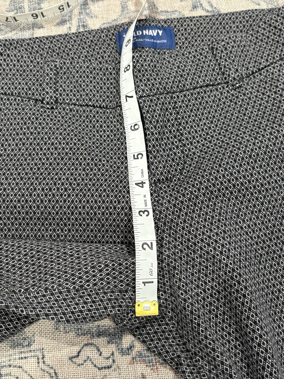 Women’s Old Navy Bundle Bundle Pixie Pants Size 2… - image 10