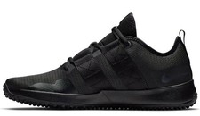 nike varsity compete tr 2 tan