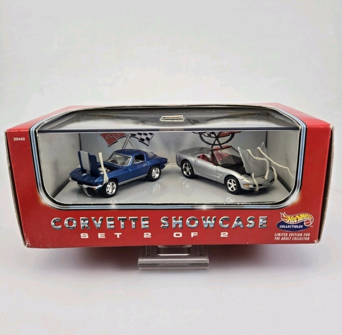 Corvette Showcase 45th Anniversary 2 Car Set 1/64 1998 Hot Wheels