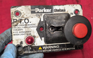 PARKER CHELSEA PTO SWITCH 329648X, 190124-67180166