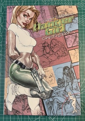 J. Scott Campbell's Danger Girl Sketchbook IDW Publishing June 2011 1st Print HC