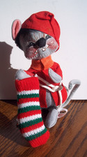 Annalee Doll MOUSE WITH STOCKING 6" SWEET MADE IN USA 1988