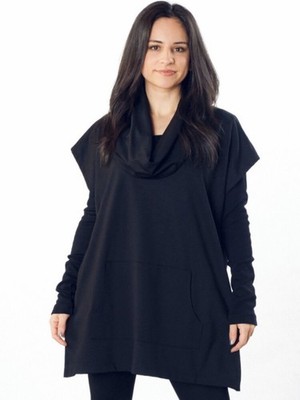 bryn Walker Black Oversized Pocket Poncho (Small)