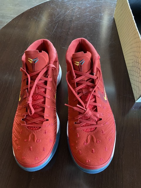 kobes size 12