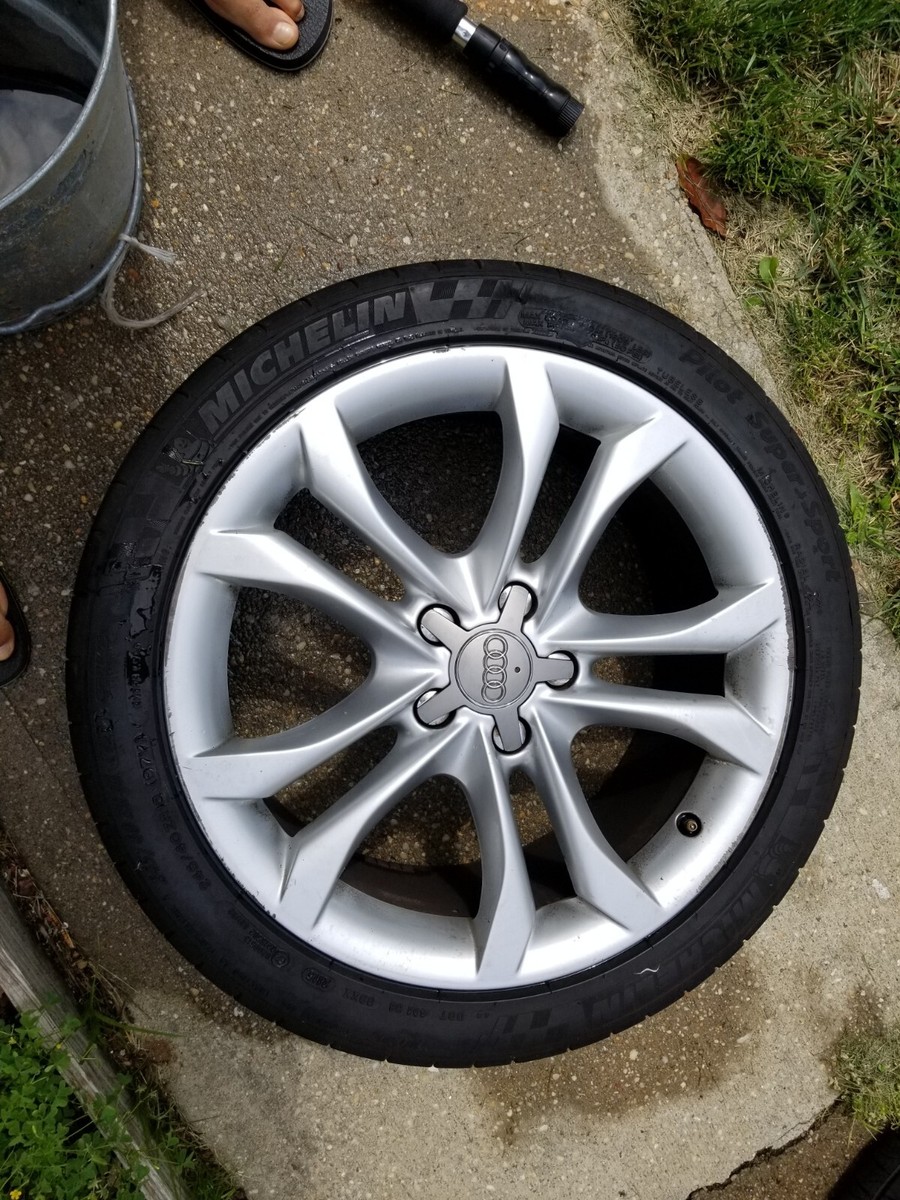 Audiの純正ホイールとミシュランXice3+の1本セット　4-② ミシュラン（MICHELIN） 【アウディ Q4 e-tron FZ#用】ミシュラン X