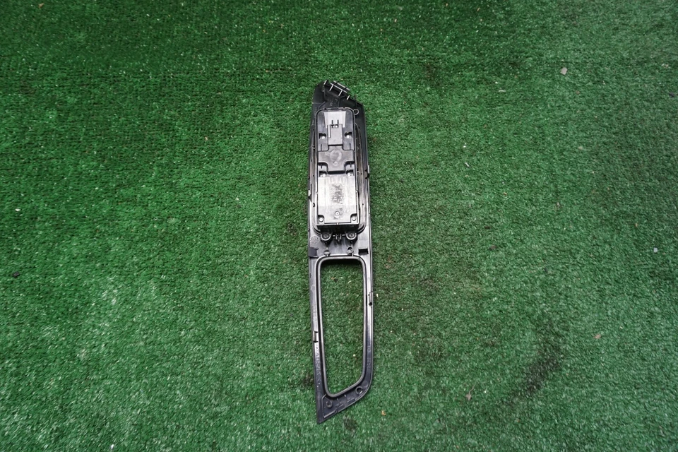 2011 VOLVO S60 RIGHT Window Switch OEM 9123968 - Image 2 of 4