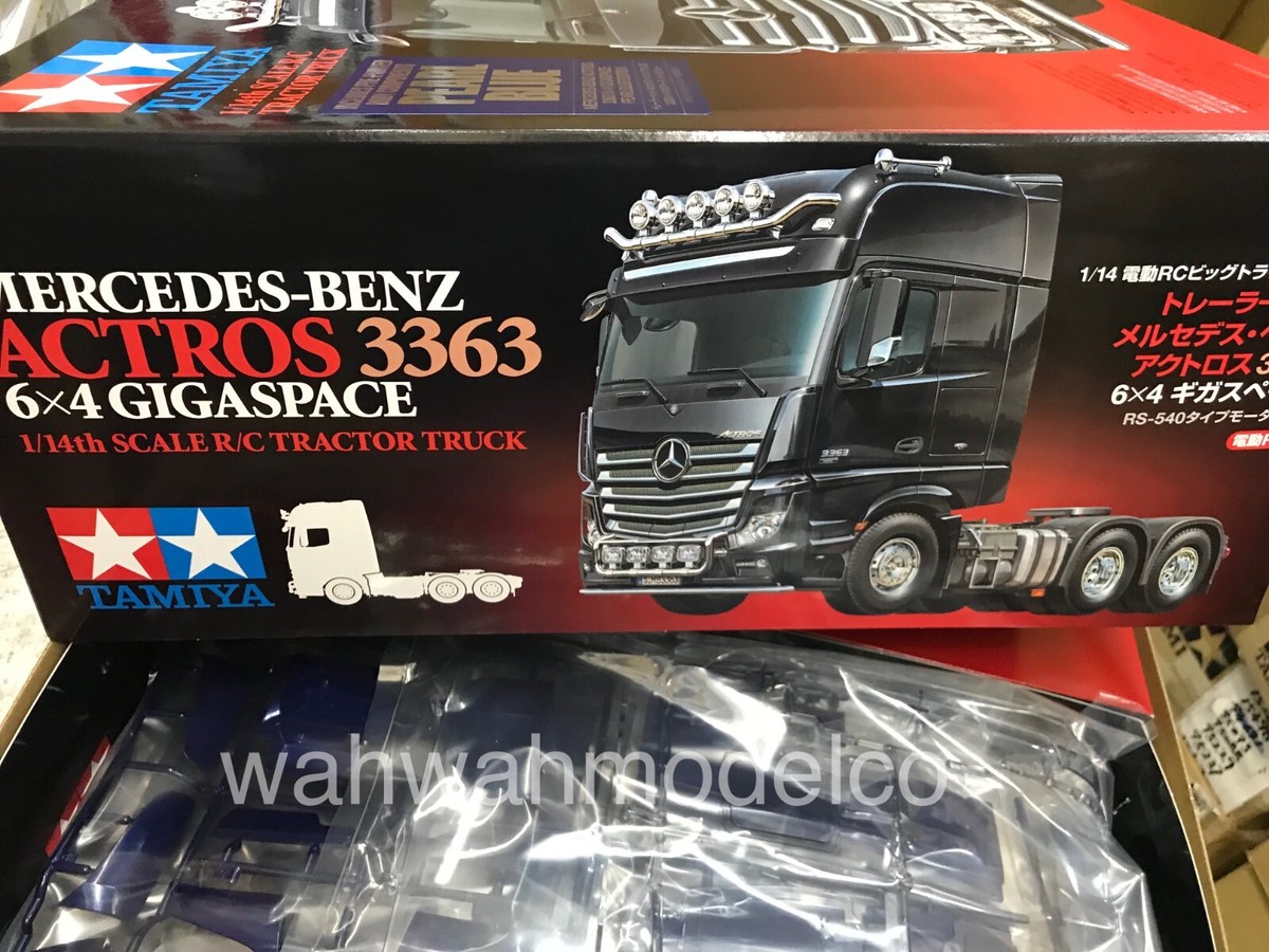 Mercedes-Benz Actros ラジコン トレーラー Amazon.co.jp: 1:32 Mercedes-Benz Actros Trailer RC Car