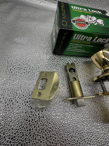Ultra 44028 Rittenhouse Series Ultra Security Plus Hall and Closet Lockset Brass - Picture 5 of 9