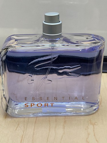 lacoste essential sport