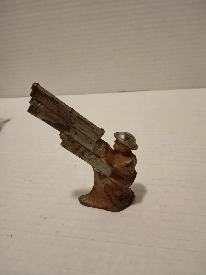 Vintage Rare Hubley Cast Iron WW1 Artillery Soldier  4 In  High             CA1 - Image 3 of 4