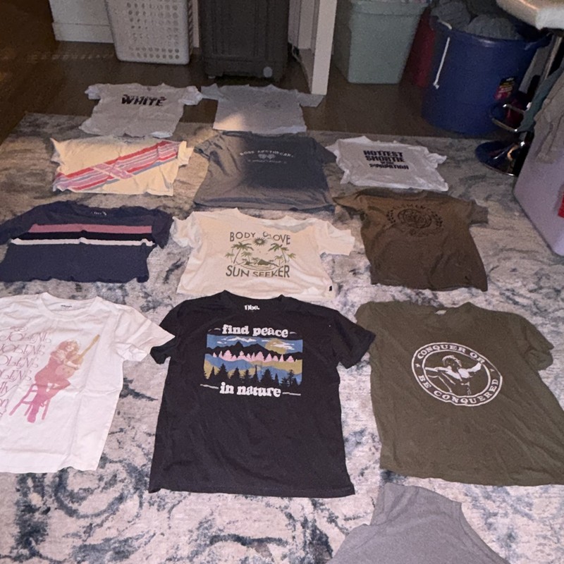 Tshirt Women’s Big Bundle For Sale