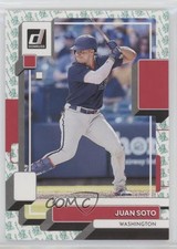 2022 Panini Donruss Variation Liberty Juan Soto (Dark Blue Jersey) #225 19n6